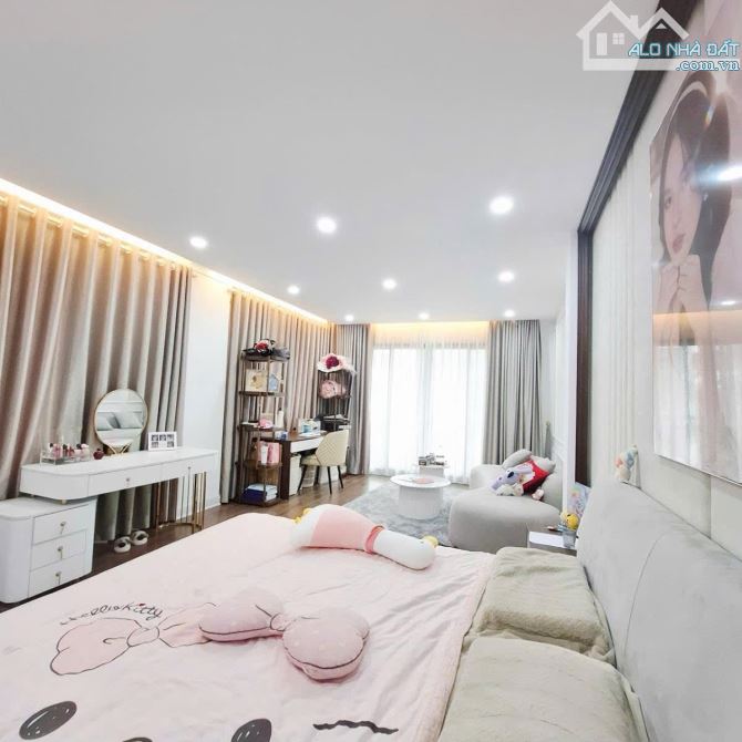 BÁN NHÀ PHÂN LÔ- VƯƠNG THỪA VŨ- HIẾM-LÔ GÓC 3 THOÁNG- 8T THANG MÁY- KHÔNG QH- 57M- 28.9 TỶ - 1