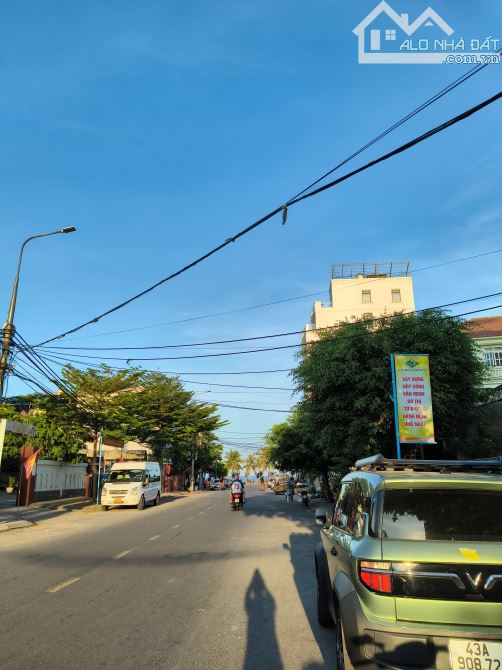 LÔ ĐẤT SÁT BIỂN ~100M . GIÁ ĐẦU TƯ - 2