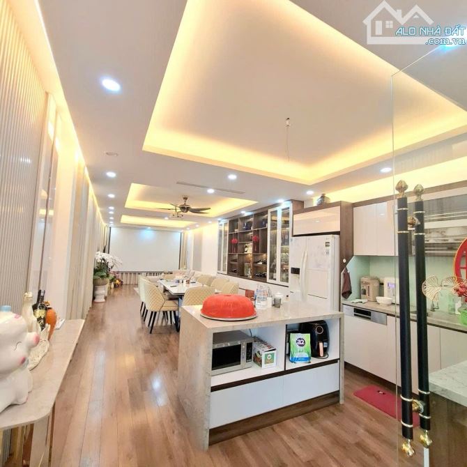 BÁN NHÀ PHÂN LÔ- VƯƠNG THỪA VŨ- HIẾM-LÔ GÓC 3 THOÁNG- 8T THANG MÁY- KHÔNG QH- 57M- 28.9 TỶ - 8