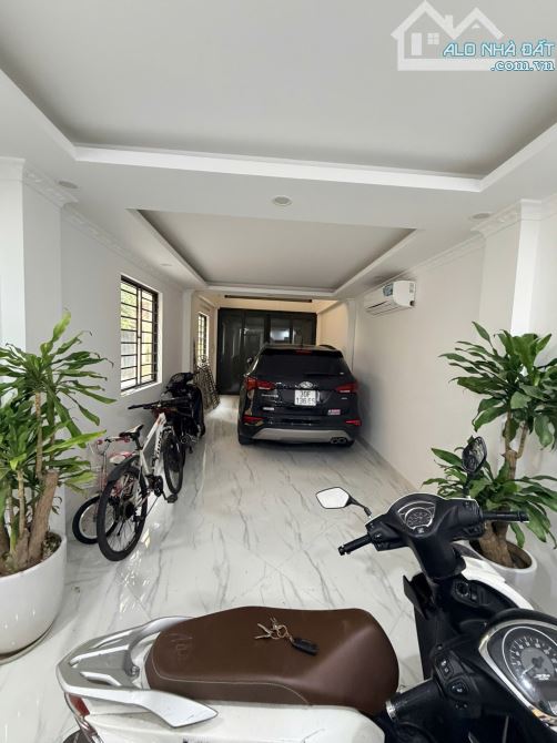BÁN NHÀ PHÂN LÔ- VƯƠNG THỪA VŨ- HIẾM-LÔ GÓC 3 THOÁNG- 8T THANG MÁY- KHÔNG QH- 57M- 28.9 TỶ - 9