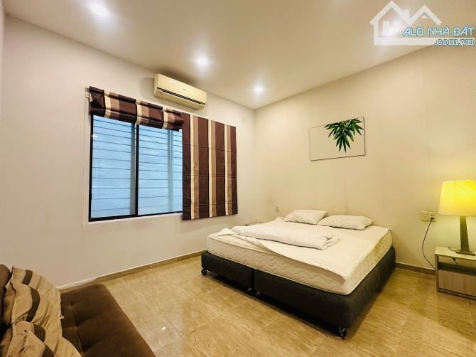 NHÀ HXH TRẦN HƯNG ĐẠO-5 TẦNG ĐẸP-DOANH THU 110 TRIỆU/THÁNG-GIÁ:19 TỶ-GẦN CHỢ BẾN THÀNH! - 3
