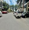 Bán nhà mặt Hồ Ba Mẫu, Đống Đa, 82m², 6 tầng thang máy, lô góc, kinh doanh