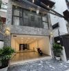 NGUYỄN VĂN CỪ - NHÀ MỚI 7 TẦNG THANG MÁY - GARA Ô TÔ 7 CHỖ - FULL NỘI THẤT CAO CẤP