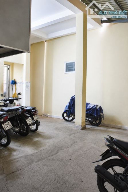 Chdv 3 tầng, 163m2, ngang 6.5m, dòng tiền 60tr/tháng - Chỉ 250m qua PMH - 2