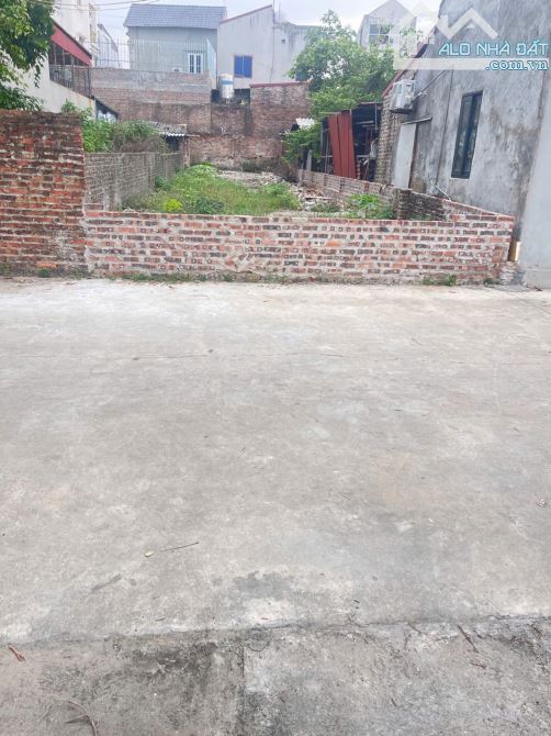 BÁN MẢNH ĐẤT XUÂN BÁCH - NỘI BÀI - HÀ NỘI