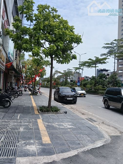 90tr/m2 full thổ cư lô góc đất xuân phương Nam Từ Liêm DT 191m2 , MT 30m - 1
