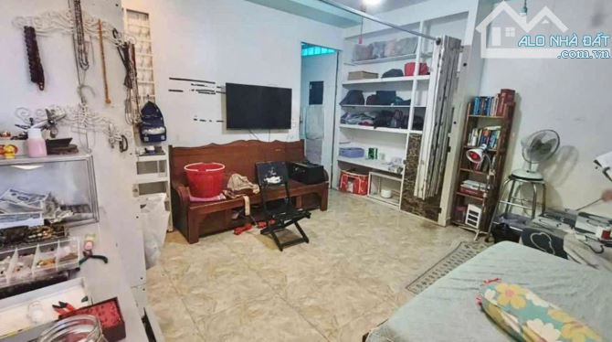 Chủ Đổi Nhà To - Hẻm Thông Gần Lê Văn Sỹ Gần Mặt Tiền Phú Nhuận 70m - 3 Tầng - 3 PN - 7,6t - 5