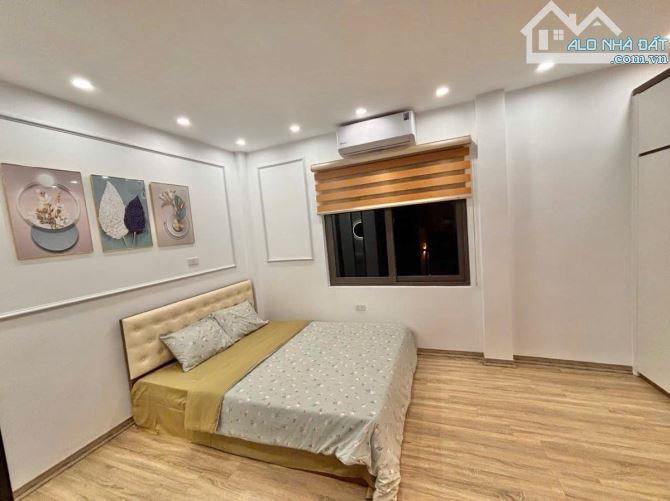 HIẾM CÓ THỌ LÃO - HAI BÀ TRƯNG - 20M RA PHỐ - THOÁNG TRƯỚC SAU 30M2 x 5 TẦNG, MT 4M. GI - 1