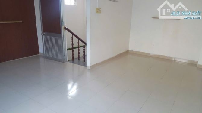 CHO THUÊ NHÀ 3 TẦNG KHU BÀN CỜ – TRUNG TÂM NHA TRANG - 2