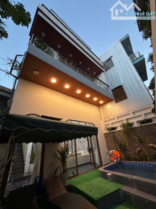 GIỜ KIẾM ĐÂU RA 1 CĂN VILLA HỒ BƠI GIỮA TT HẢI CHÂU DIỆN TÍCH KHỦNG 114M2 CHỈ NHỈNH 8 TỶ - 8