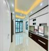 Cho Thuê Nhà 7 Tầng Thang Máy Ngõ 68 Cầu Giấy, 60m², Ô Tô Tránh, Thông Sàn, 42 Triệu/Tháng