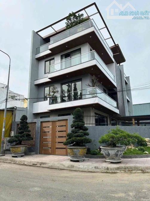 Bán BIỆT THỰ góc 2 MẶT TIỀN KHU DÂN CƯ PHÚ NHUẬN, Lê Thị Riêng Q12-13x20m-thang máy-4 TầnG