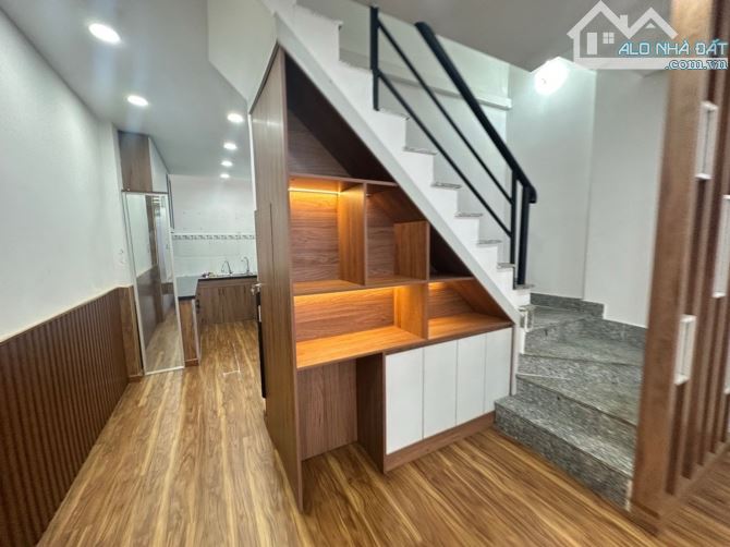 NHÀ ĐẸP TÂN THỚI HIỆP – NGAY NHÀ MÁY BIA TIGER – CHỈ 3.250 TỶ
