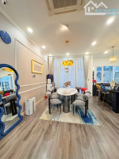 CHO THUÊ BIỆT THỰ K2 CIPUTRA – VIEW CÔNG VIÊN ĐẸP, FULL NỘI THẤT CAO CẤP - 2