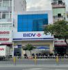 8x18m - cho thuê 143-145 Nguyễn Văn Cừ, Phường 2, Quận 5, có HHMG 1/2