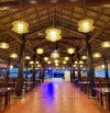 🍽️ CHO THUÊ NHÀ HÀNG SÂN VƯỜN QUY MÔ LỚN P7 – GẦN 1600M2 – CÓ BÃI ĐẬU XE LỚN – 80TR