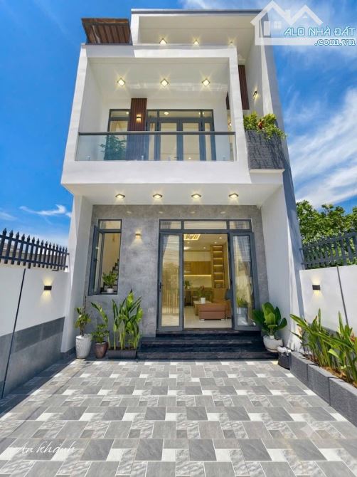 🏠Bán nhà mới 1 Trệt - 1 Lầu trung tâm Diên Khánh gần chợ Gò Đình Giá 3.05 Tỷ
