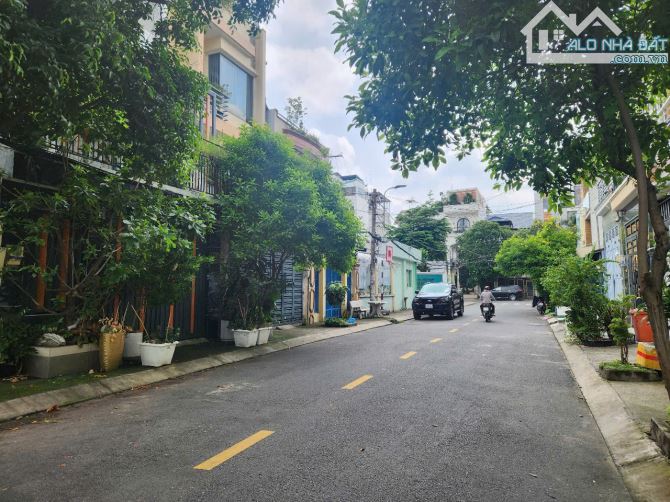 Bán Lô Đất Nguyễn Văn Tạo Ngay Nhà Bè DT: 6X15 CN 90M2. HXH 13 M, GIÁ CHỈ 2.2 TỶ