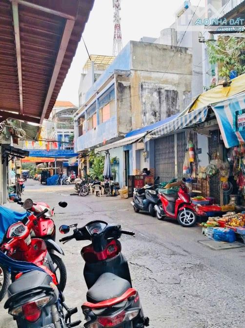 Nhà hẻm xe tải 6m, gần sát Mặt tiền Âu Dương Lân P3 Q8