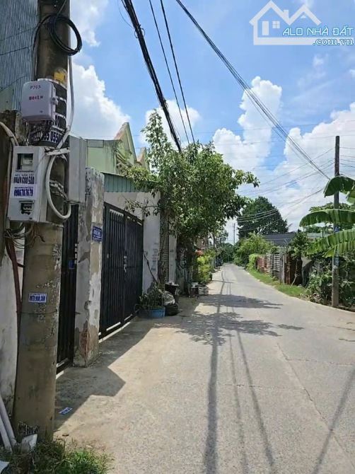 Hơn 2ty MT nhánh Huỳnh Thị Na 4,5x14 đúc lửng 3PN đất thổ cư khu dân cư, giữ Sổ Hồng Chính - 1