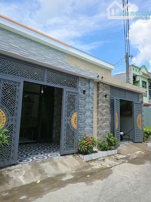Hơn 2ty MT nhánh Huỳnh Thị Na 4,5x14 đúc lửng 3PN đất thổ cư khu dân cư, giữ Sổ Hồng Chính - 2