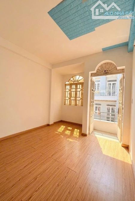 Hiếm- hơn 4 đồng mặt tiền đường số Lý Phục Man; đường nhựa 9m có lề; kinh doanh đủ ngành - 3
