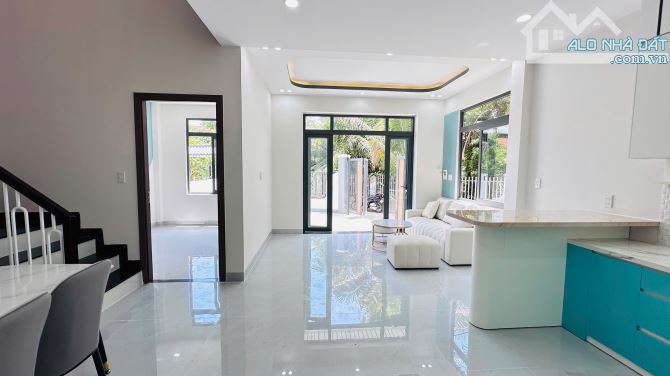 NHÀ LẦU 2 TẦNG GẦN BỜ KÈ TRẦN PHÚ DIÊN KHÁNH ĐƯỜNG THÔNG GẦN CHỢ GÒ ĐÌNH 2TỶ4 - 4