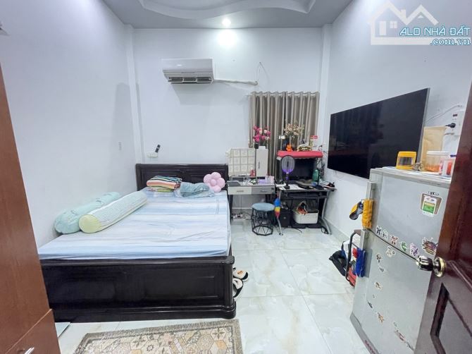 Nhà đẹp 3 tầng đường Tám Danh Quận 8, hẻm ô tô nhỏ, KDC đồng bộ, SHR hoàn công chỉ 6,6 tỷ - 5