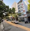 Chỉ 16.9 tỷ sở hữu nhà 2 tầng mặt tiền Nguyễn Xuân Khoát, sát Phố Hàn Quốc, 1 phút ra biển