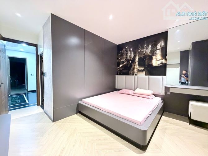 Siêu phẩm tuyến 3 Lê Hồng Phong – Nhà mới, thang máy, full nội thất nhập khẩu Châu Âu. - 1