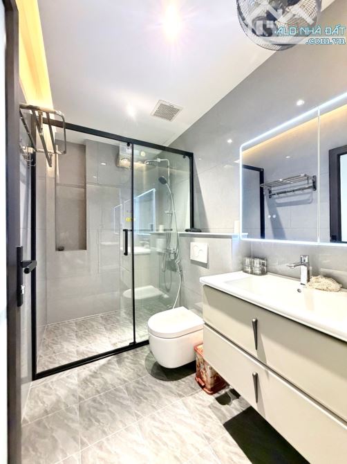 Siêu phẩm tuyến 3 Lê Hồng Phong – Nhà mới, thang máy, full nội thất nhập khẩu Châu Âu. - 4