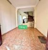 Cho thuê nguyên căn ngõ 122 Khương Đình - Thành Xuân 45M X 4 tầng , 3 ngủ , giá 11 triệu