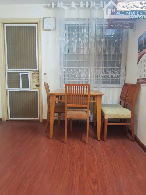 Cho thuê ccmn 2 ngủ,50m2,đủ đồ, ngõ 36 Hàm Nghi,Mỹ Đình View Vinhomes