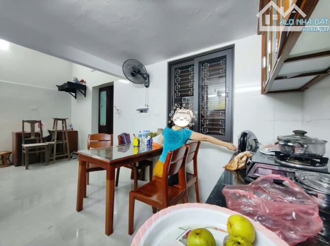 CHO THUÊ NHÀ NGUYÊN CĂN PHỐ HÀNG BÔNG – TRUNG TÂM HOÀN KIẾM