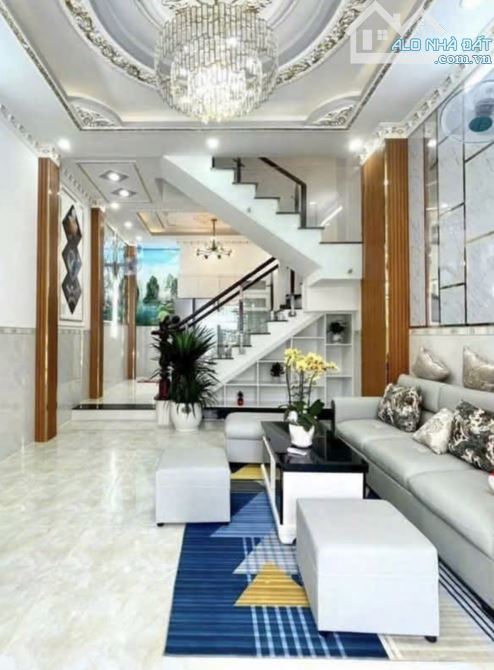 Bé chủ nhờ bán căn nhà 4 tầng Ôto Shr sang tên ngay 5tỷ 4