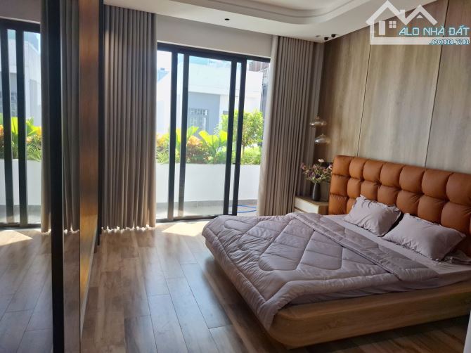 Chủ Bán Gấp Nhà 3 Tầng Đường Lê Thiệt – Sát Trục Nguyễn An Ninh 500m Ra Biển