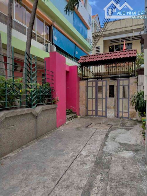 Nhà 133m2 - HXH Trần Hữu Trang - Hồ Biểu Chánh - 1