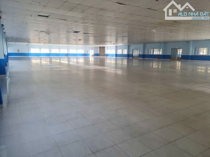 Cho thuê kho xưởng 1700m2 đường Trường Chinh , Phường 15, Q. Tân Bình - 1