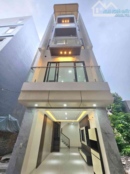 NGÔ XUÂN QUẢNG TRÂU QUỲ GIA LÂM HÀ NỘI - 1