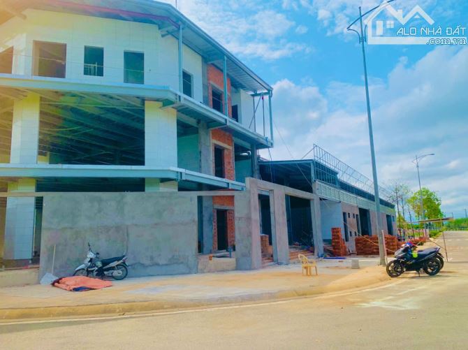 Mở bán  Đại Lộ Thịnh Vượng VSIP Quảng Ngãi  , mặt tiền đường 25m - Chiết khấu lên đến 5% - 5