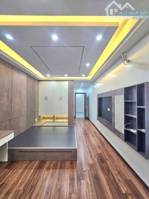 NGÔ XUÂN QUẢNG TRÂU QUỲ GIA LÂM HÀ NỘI - 5