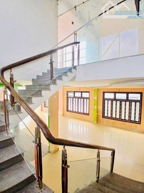 🏡 BÁN NHÀ 3 TẦNG MẶT TIỀN DIỄN PHÁI – KHỔ BIỆT THỰ, VỊ TRÍ ĐẸP - 8