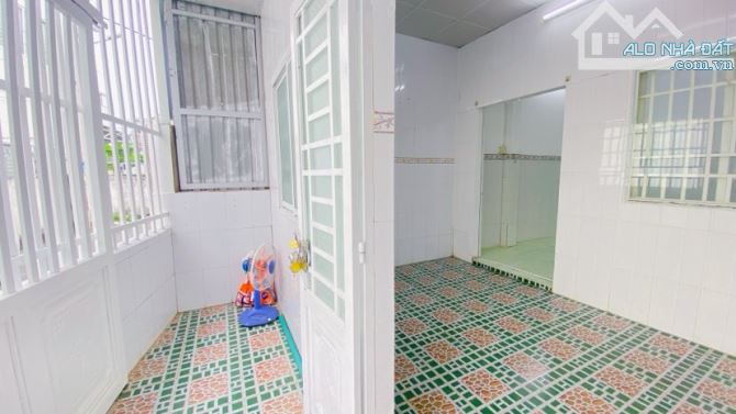 Cho thuê nhà 48 m2 Nguyễn Việt Hồng có sân trước 4,5 triệu - 11