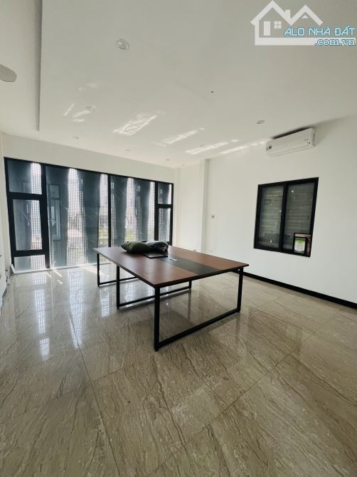 CHO THUÊ TOÀ NHÀ 3.5 TẦNG - MẶT TIỀN LÊ THANH NGHỊ, HẢI CHÂU - KINH DOANH ĐA NGÀNH NGHỀ - 3