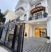 NHÀ ĐẸP HIỆN ĐẠI - MỚI XÂY , MẶT TIỀN ĐƯỜNG NGÔ THÌ NHẬM ĐÀ LẠT
