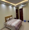 Bán nhanh khách sạn vip 7 tầng lô góc nhìn vườn hoa Hoà Đình, Võ Cường