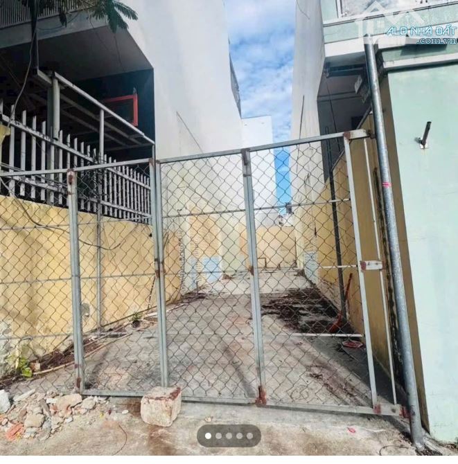 BÁN NHÀ LÔ ĐẤT MẶT TIỀN ĐƯỜNG CHI LĂNG, P NHA TRANG GIÁ 6,350 TỶ