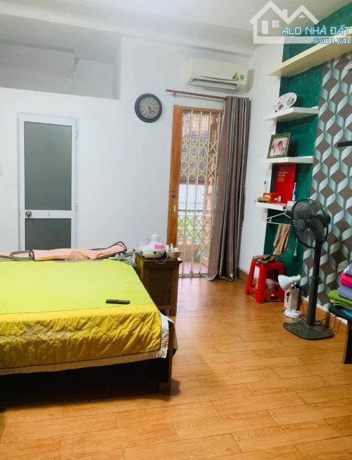 Huỳnh Thị Đồng – 65m² (4.3×15.2m) – Nhà 3 tầng – Đường nhựa 2 ô tô tránh nhau