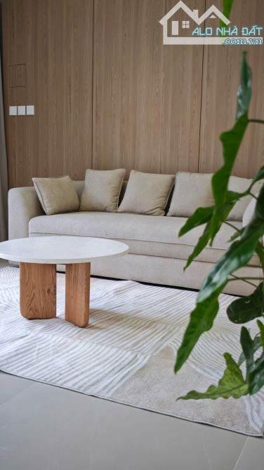 BÁN NHÀ HAI MẶT TIỀN MỚI ĐẸP GẦN VÕ NGUYÊN GIÁP - 2