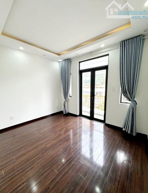 🏡 Huỳnh Thị Đồng – 52m² – Nhà phố 5 tầng – Mặt tiền đường 8m – Gần Phú Mỹ Hưng – Full NT - 3